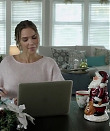 2017-FourChristmasandWedding-1700.jpg