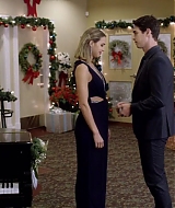 2017-FourChristmasandWedding-1905.jpg