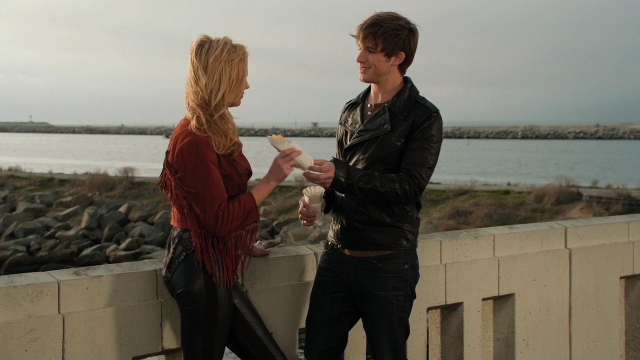 90210-S04E14-085.jpg