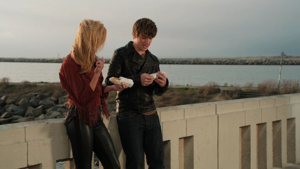 90210-S04E14-091.jpg