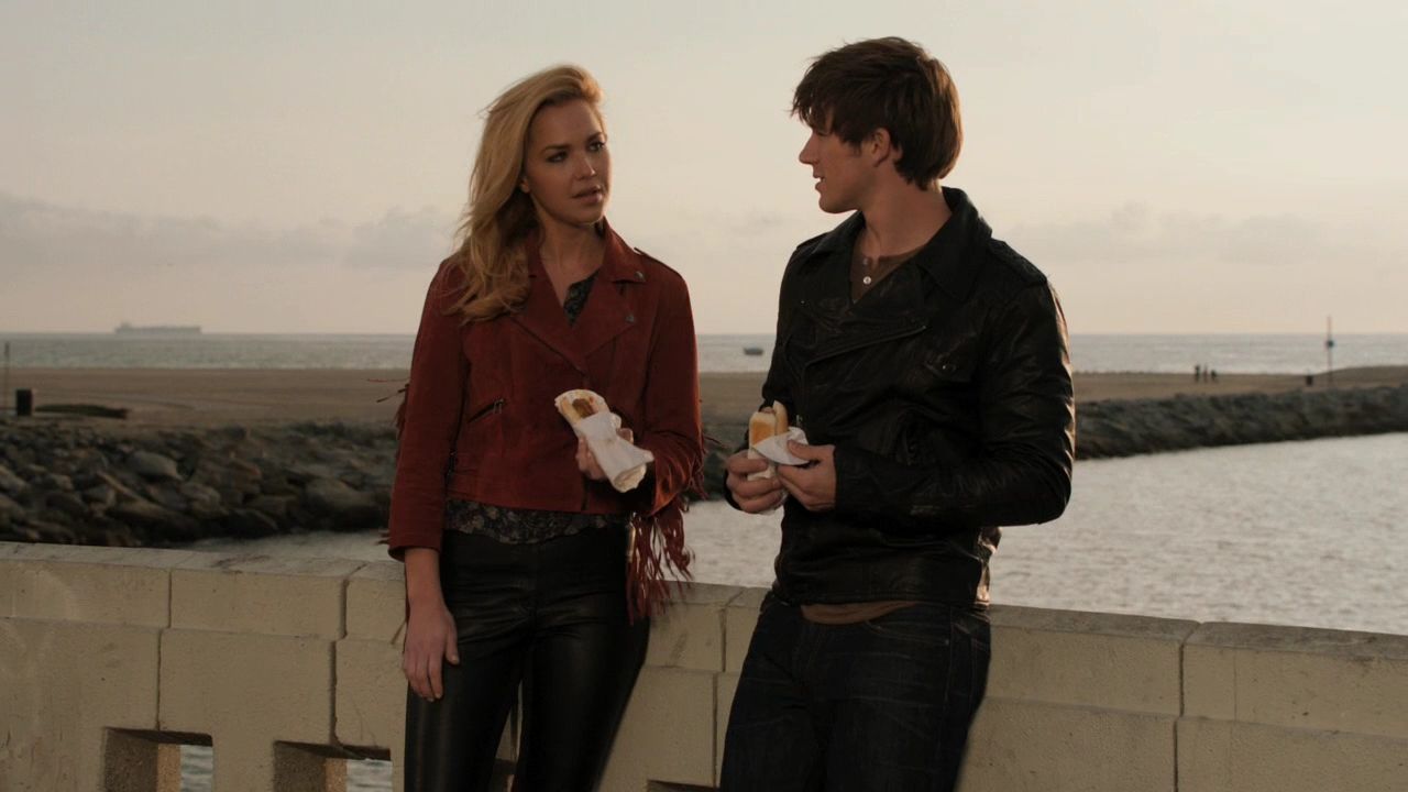 90210-S04E14-100.jpg