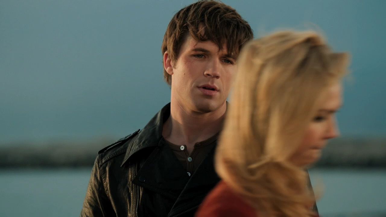 90210-S04E14-114.jpg