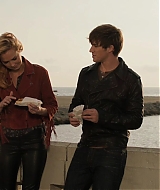 90210-S04E14-087.jpg