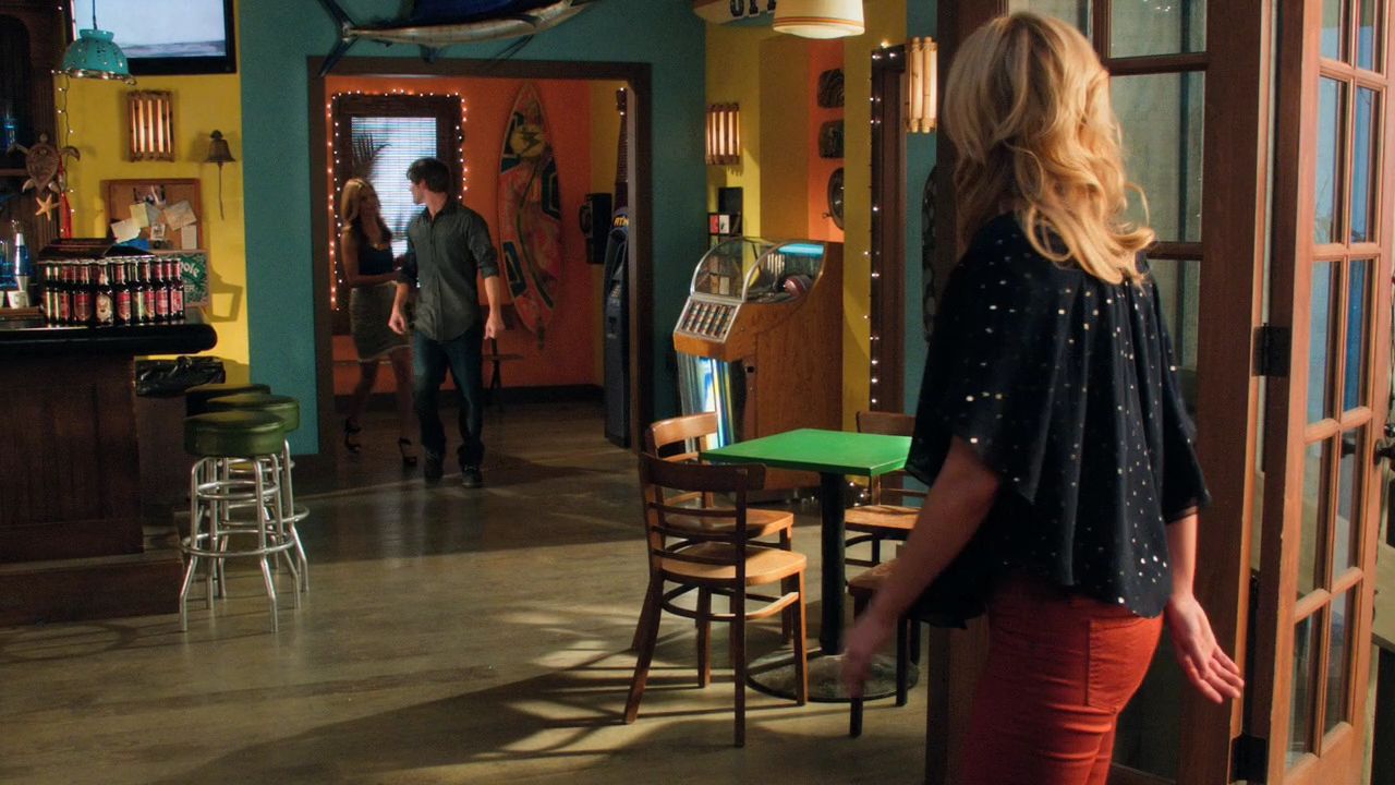 90210-S04E15-082.jpg