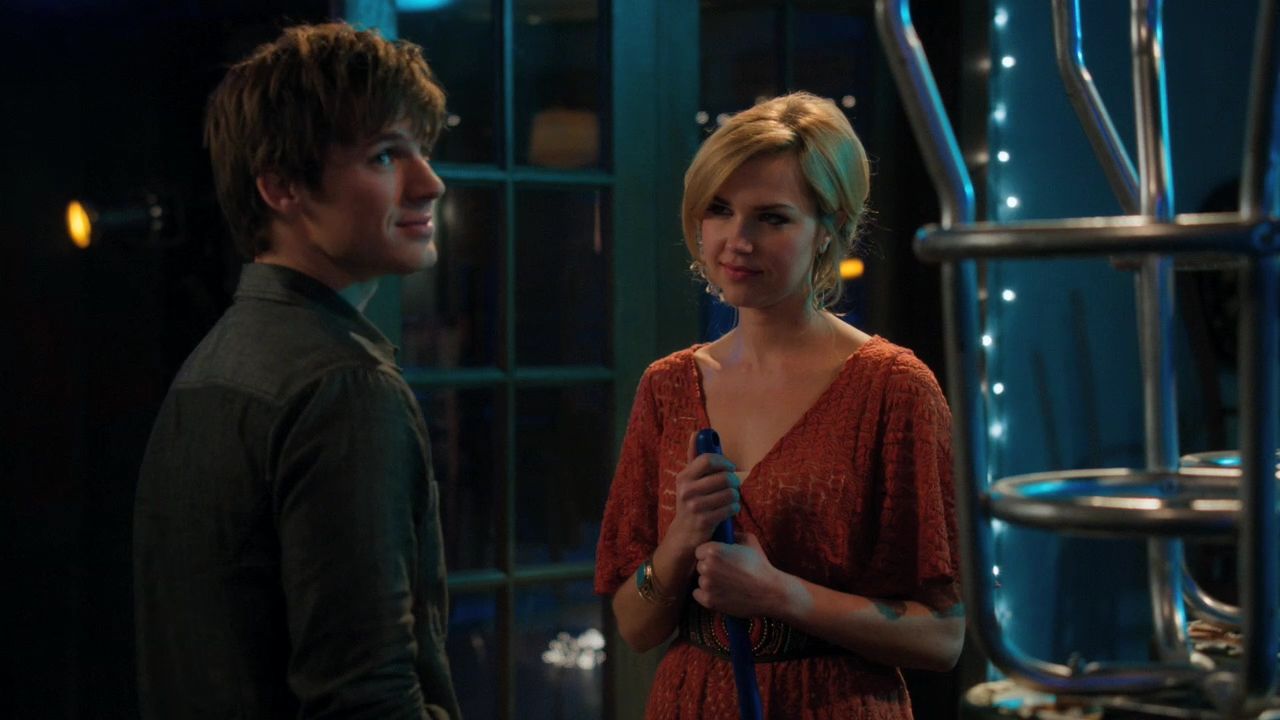 90210-S04E15-170.jpg