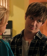 90210-S04E15-044.jpg