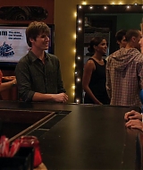 90210-S04E15-147.jpg