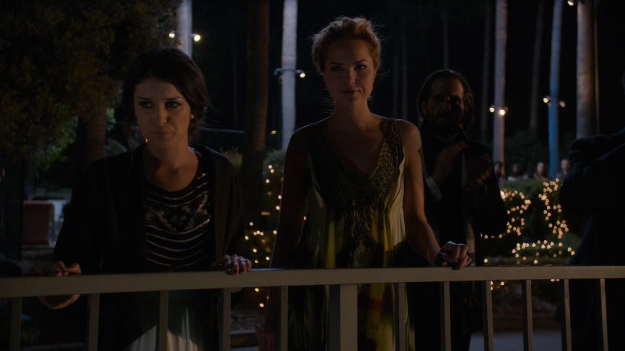 90210-S04E16-122.jpg