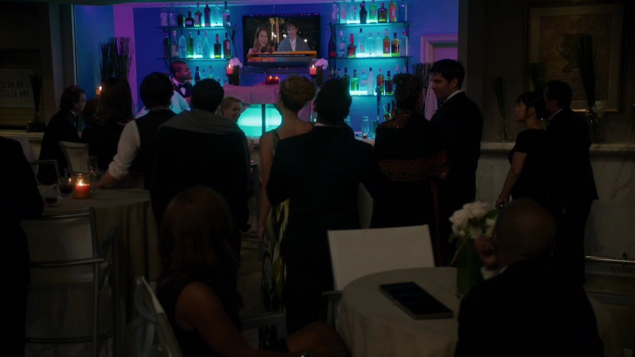 90210-S04E16-127.jpg