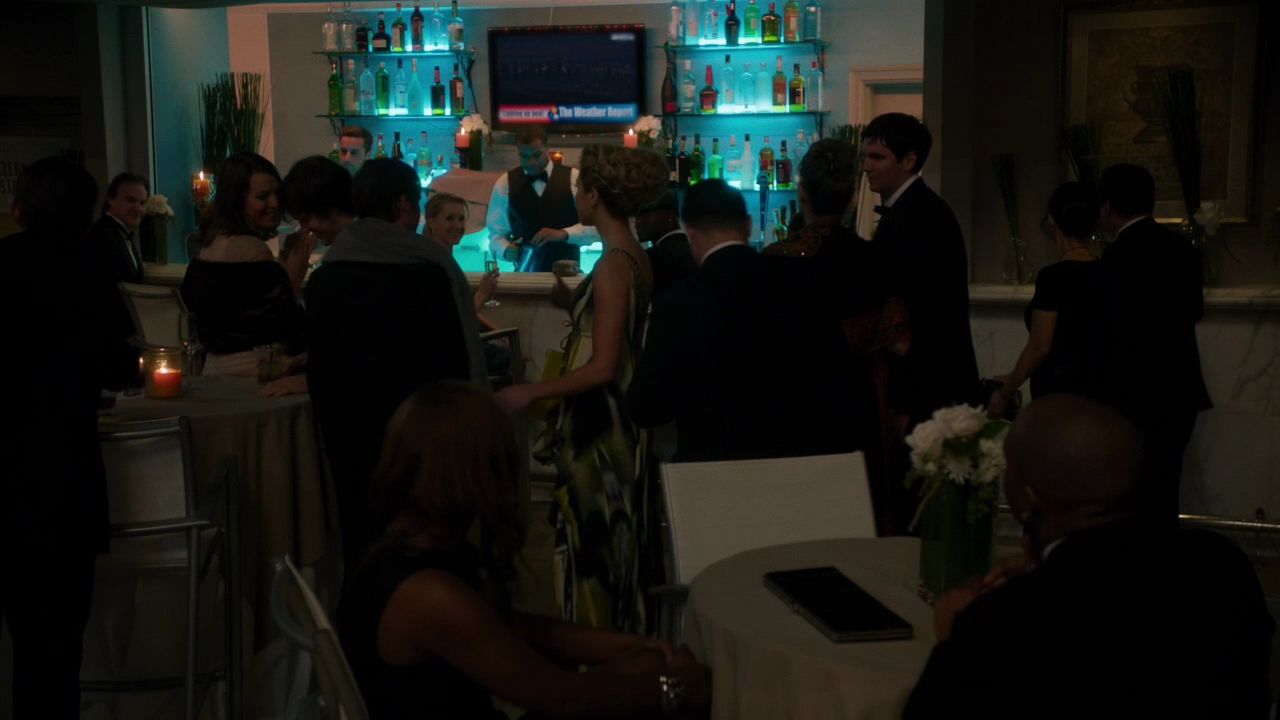 90210-S04E16-131.jpg