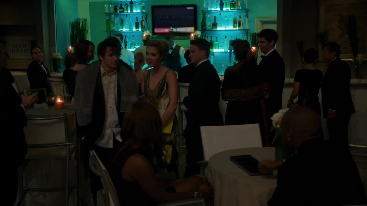 90210-S04E16-133.jpg