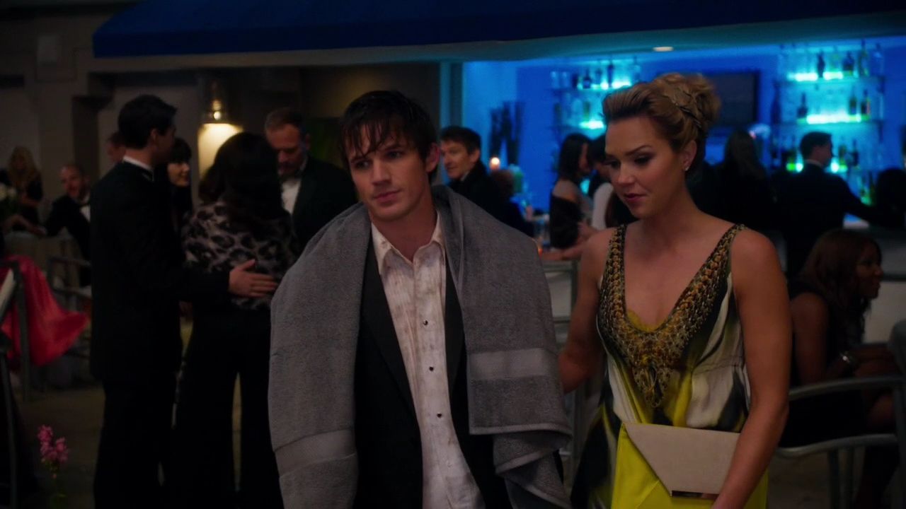 90210-S04E17-003.jpg