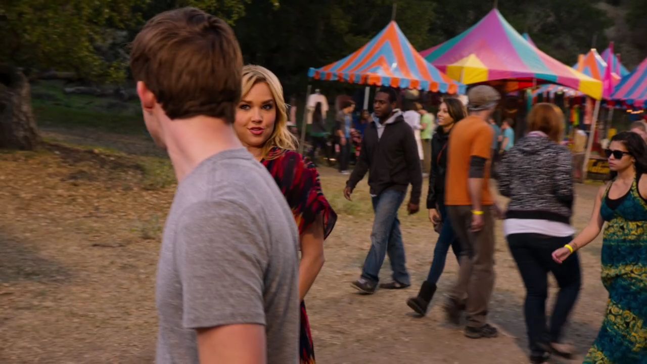 90210-S04E18-092.jpg