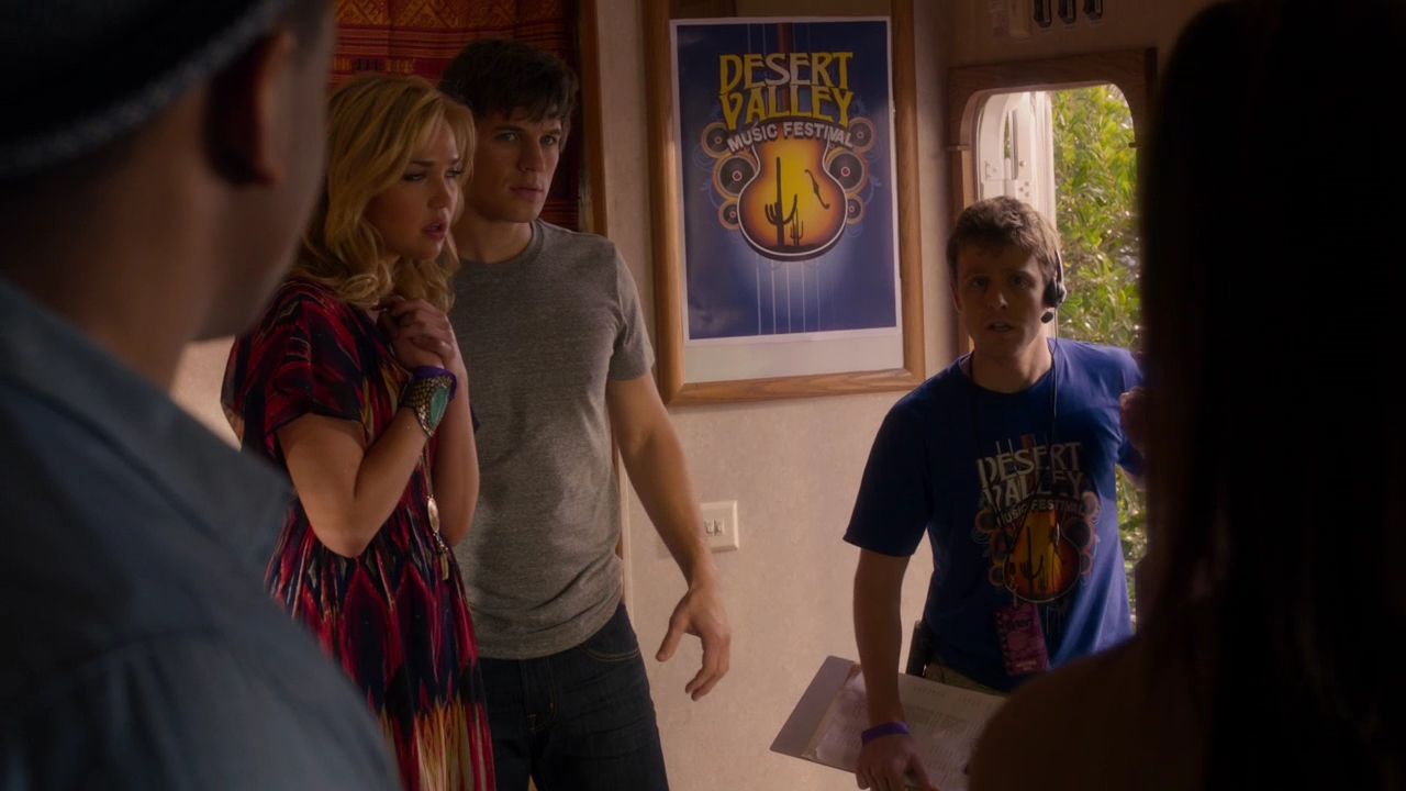 90210-S04E18-148.jpg