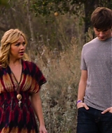 90210-S04E18-055.jpg