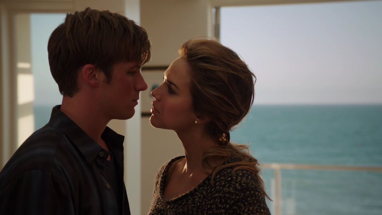 90210-S05E02-113.jpg