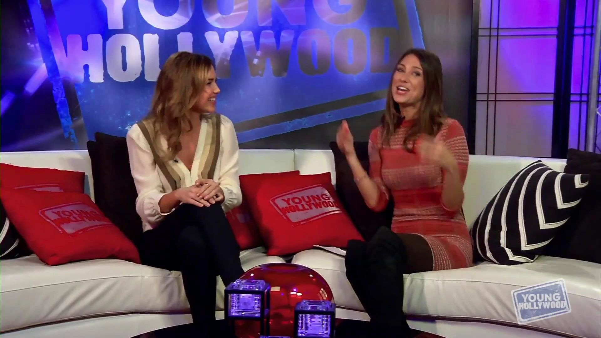 YoungHollywood-11-29-2012_093.jpg