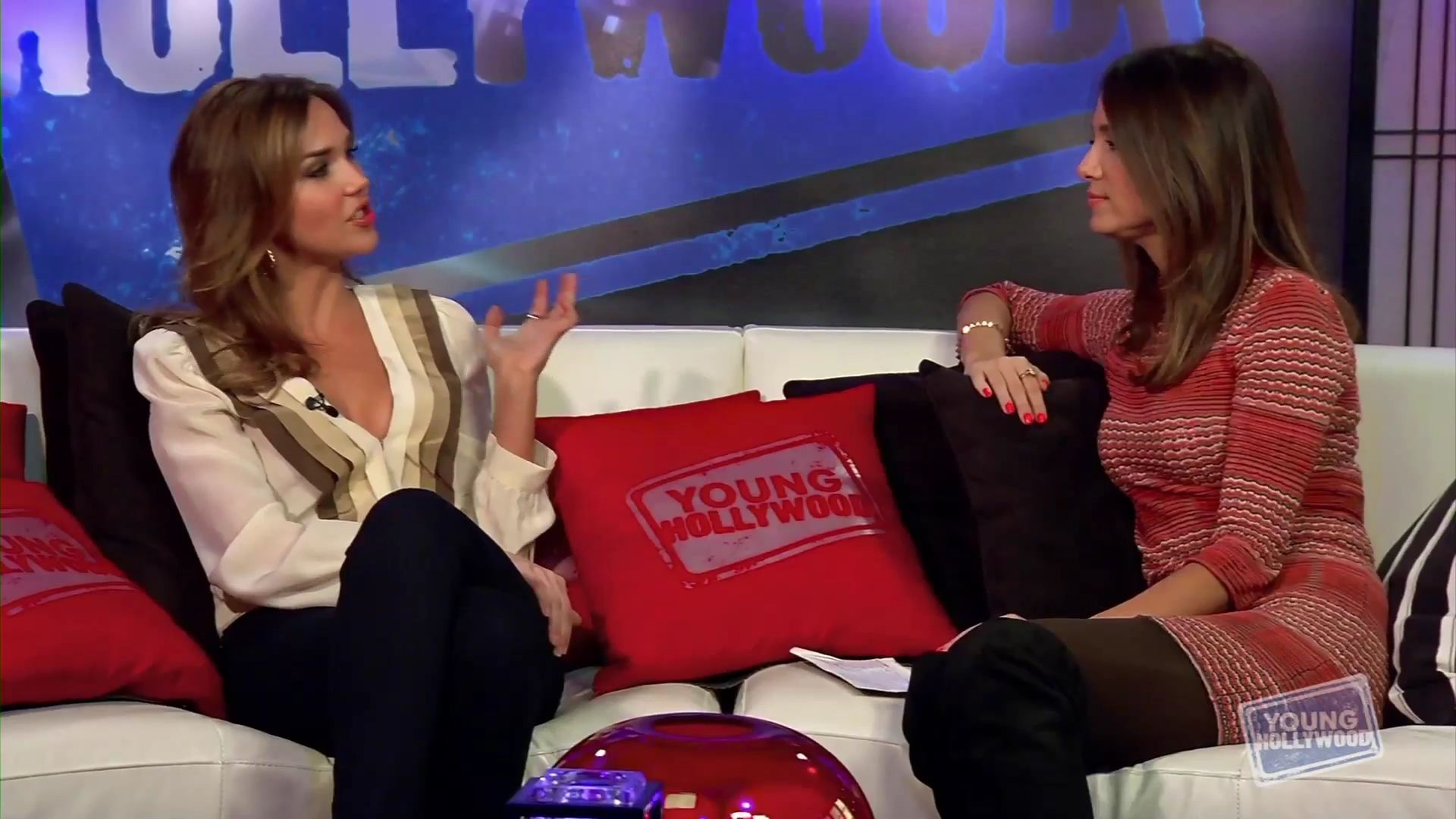 YoungHollywood-11-29-2012_198.jpg