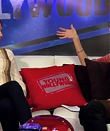 YoungHollywood-11-29-2012_169.jpg